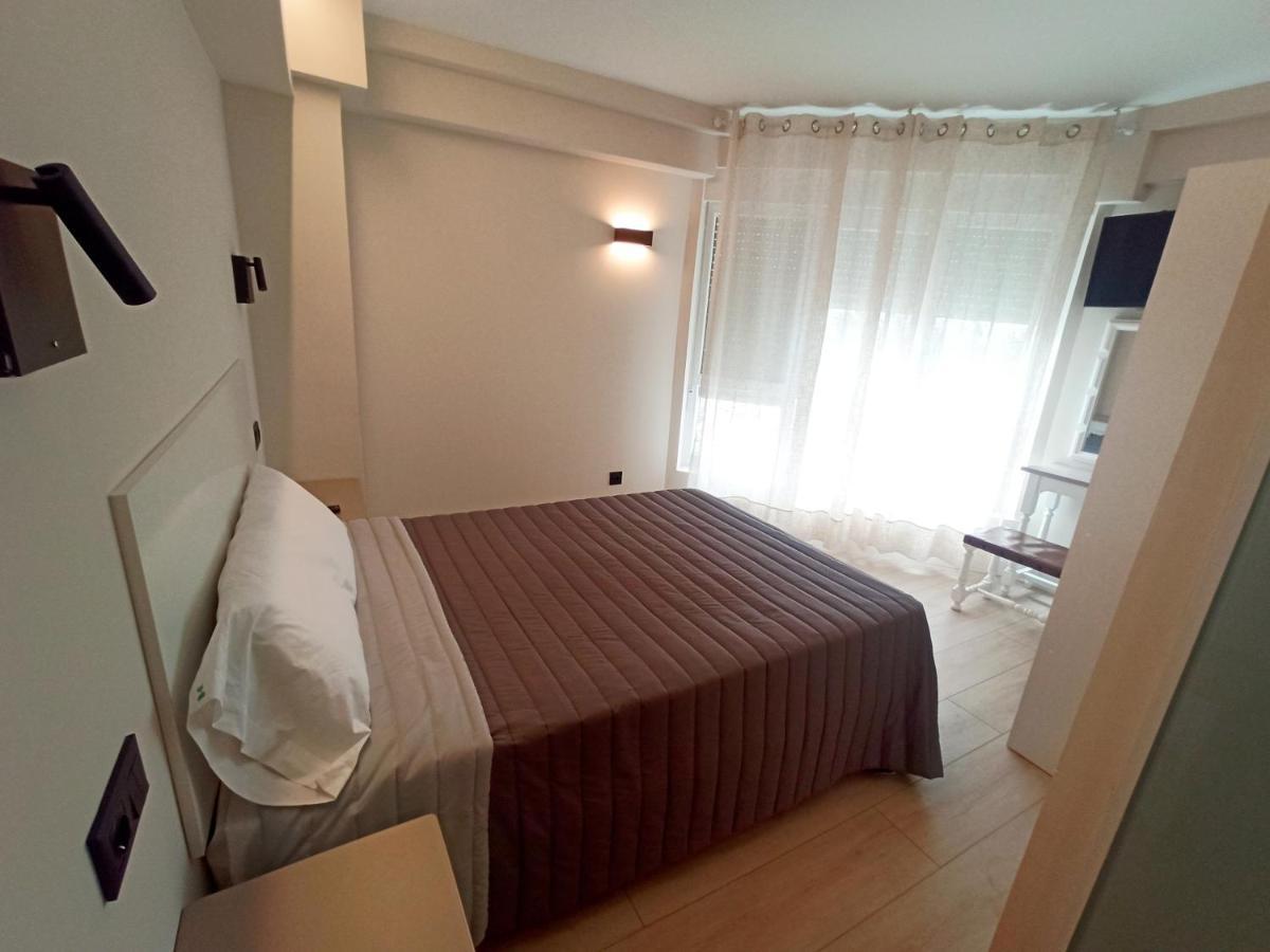 Bahia Rooms Cantabria 3000 Santander Bagian luar foto