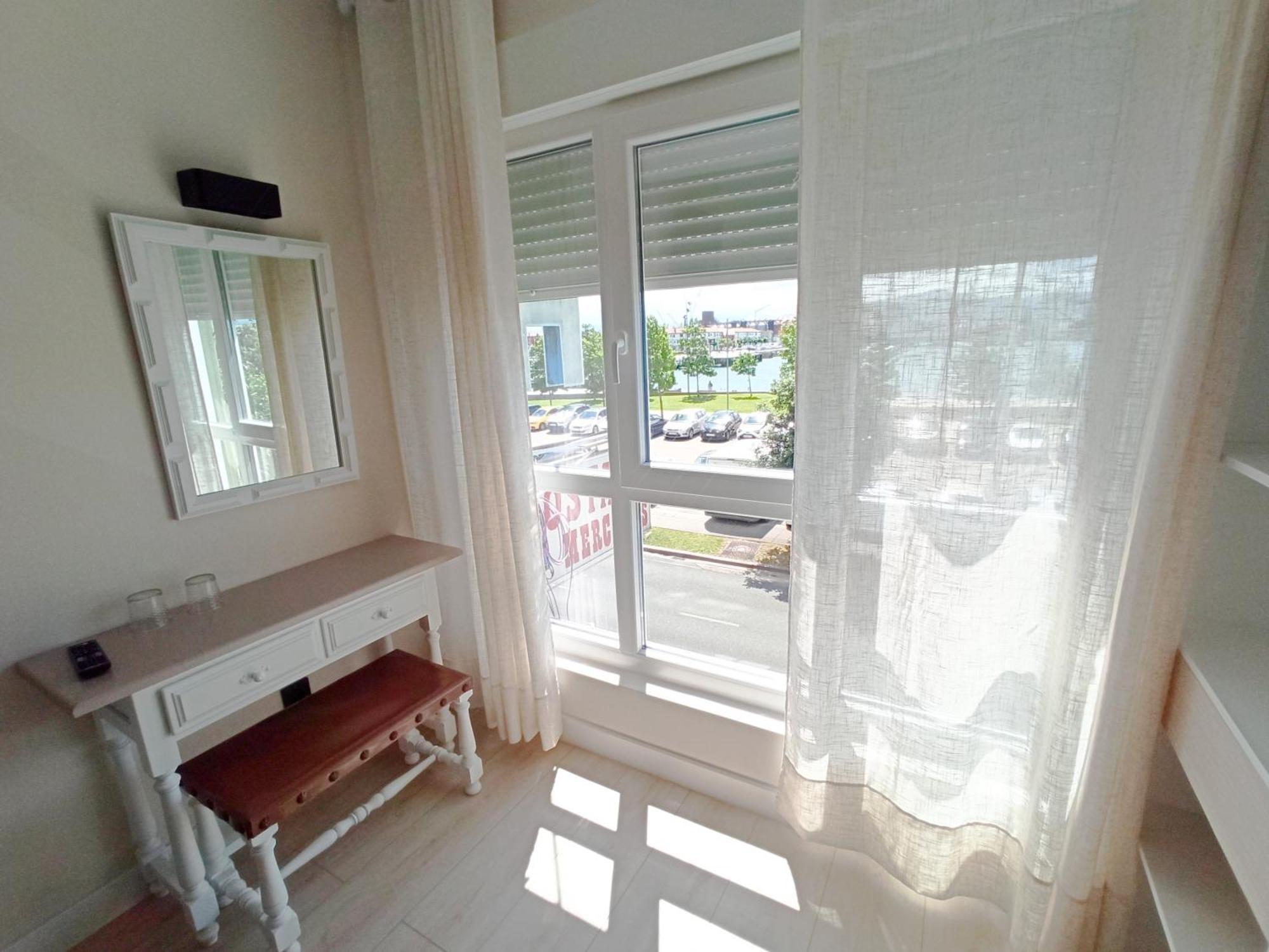 Bahia Rooms Cantabria 3000 Santander Bagian luar foto